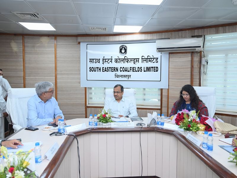 CIL Chairman, Pramod Agarwal chaired a review meeting of SECL