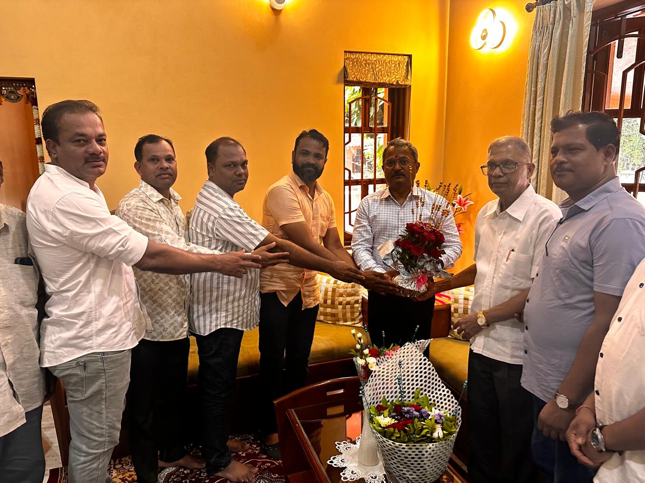 Unmesh Sharad Wagh, IRS, Chairman, JNPA and MD, VPPL, Agree to Meet Demands of Dye-Makers Association at Vadhvan; Emphasis on Holistic Development Approach