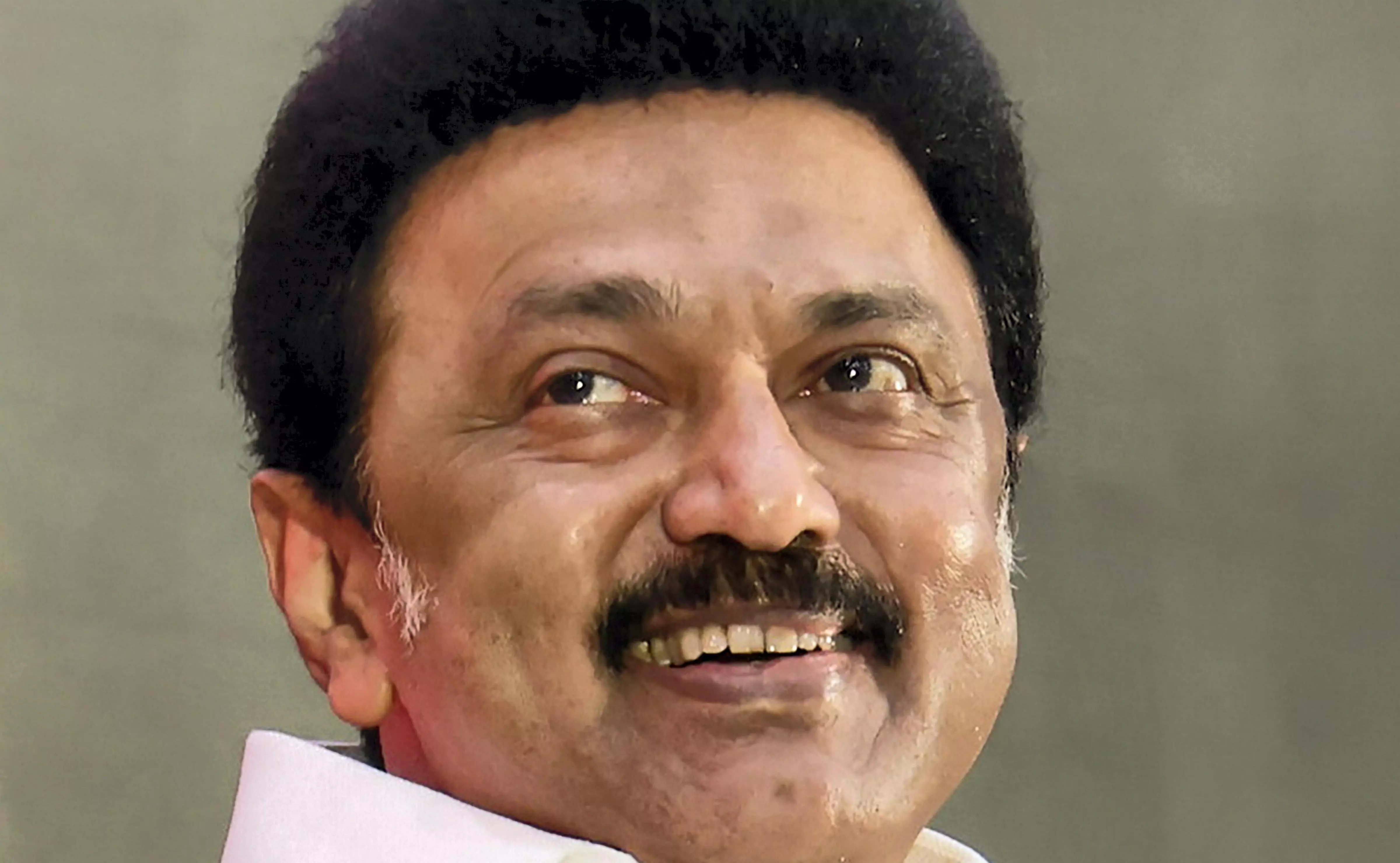 TN CM launches expansion of breakfast scheme to govt aided schools