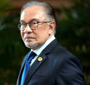 Malaysian PM Ibrahim arrives in Pakistan on three-day visit