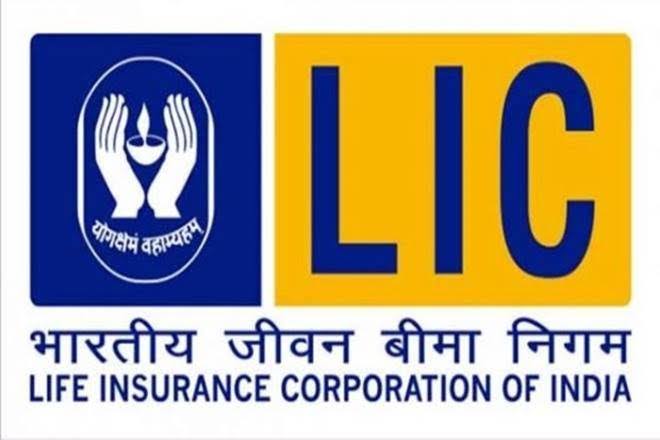 LIC gets Rs 806-crore GST demand notice