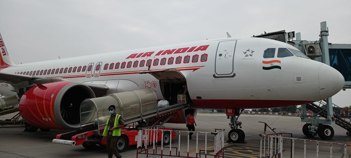 Transporting Hope: Delivery of medical cargo continues uninterrupted from Varanasi Airport