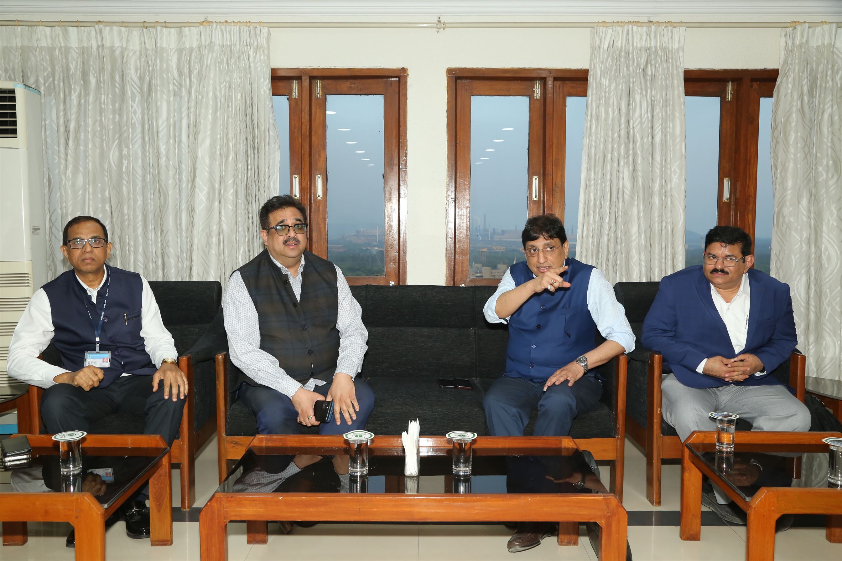 Dr. Deependra Singh, CMD of IREL, interacts with Sri Atul Bhatt, CMD of RINL at Visakhapatnam Steel Plant on emerging technologies