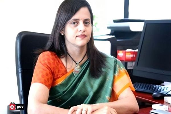 Mrs Ashwini Bhide designated as PS to Maharashtra CM