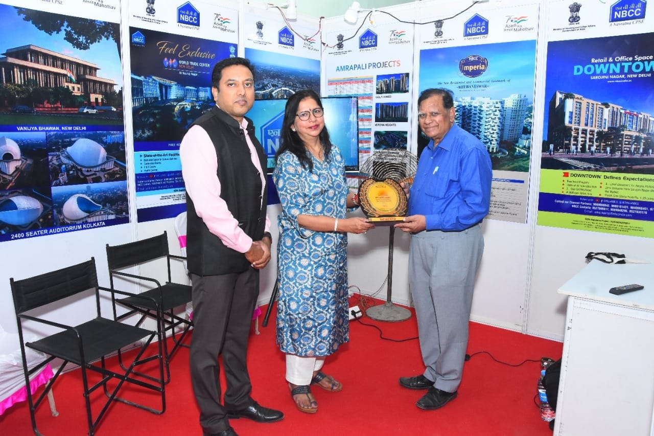 NBCC bagged prestigious “Best Stall” Award in Shining Maharashtra Exhibition