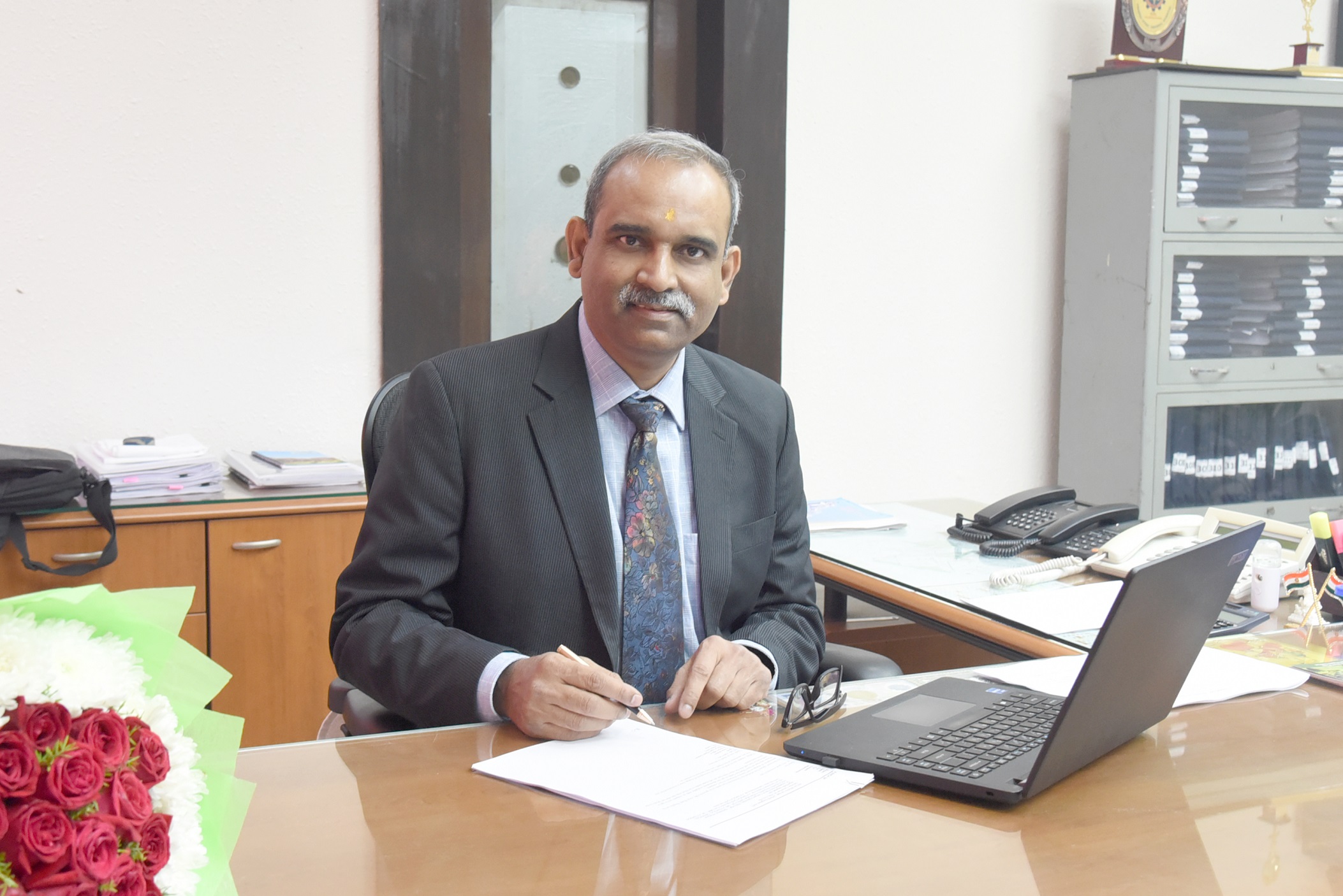 “Shri Arun Kanti Bagchi assumes charge as Director (Projects) at RINL”