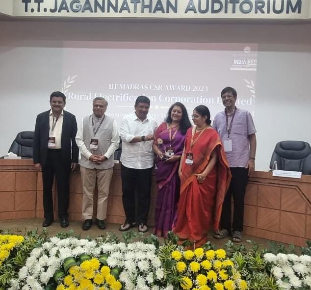 REC receives 'Innovative Technology Development Award' at IIT Madras