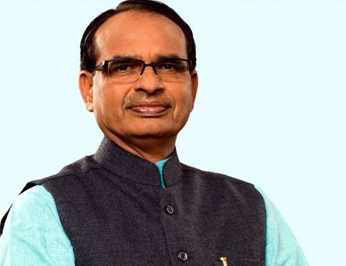 MP CM expands cabinet, 2 Scindia loyalists return as ministers