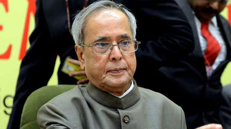 'Pranab Mukherjee continues to be on ventilator support'